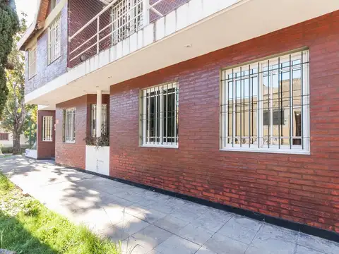 Depto Tipo Casa en Venta en Gerli, USD 165.900