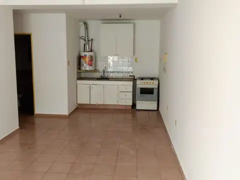 ALQUILER CON GAS NATURAL MONO AMBIENTE 34 m2. SAN LORENZO 3800