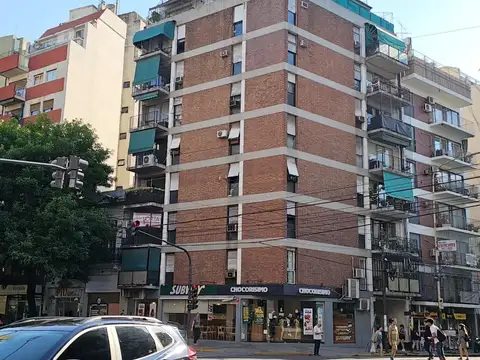 SEMIPISO CABALLITO 3 AMB FRENTE BALCON