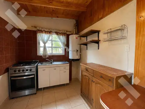 VENTA DOS CASAS EN CHOCON MEDIO - NEUQUEN CAPITAL
