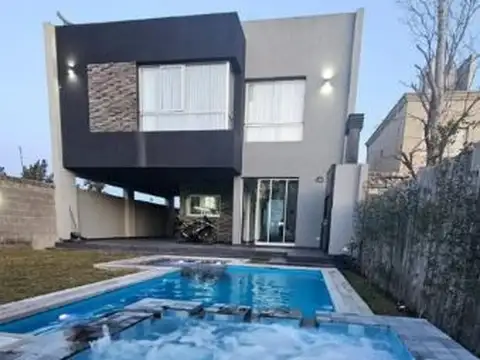 Casa en Venta de 3 dormitorios