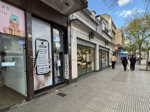 Local en Alquiler en Liniers, $ 790.000