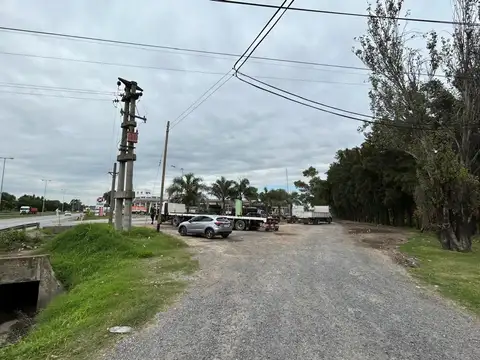 Terreno en Venta 956  mts Fondo