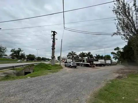 Terreno en Venta, FOS 5