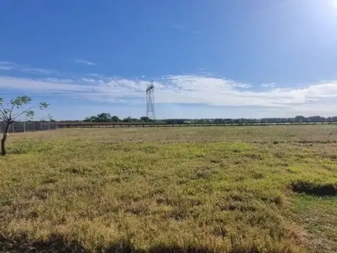 VENTA LOTE 1922m2 en LAGUNA - Estancias del Pilar
