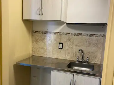 Oficina en Alquiler en Centro, $ 230.000