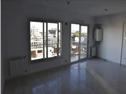 Departamento en Alquiler en Parque Patricios, $ 540.000