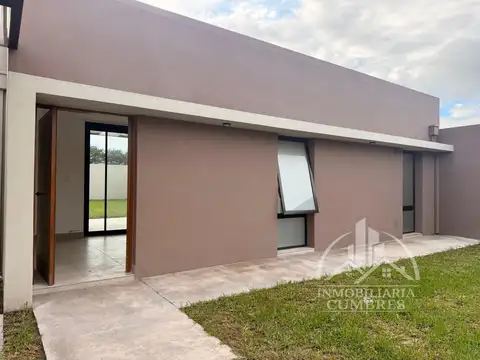 Casa en Venta 1 año