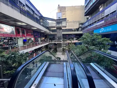 Local en Venta 49 años