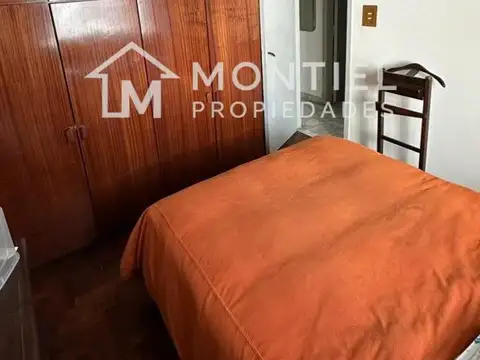 Casa Chalet  en Venta en Ciudad Jardin, Tres de Febrero, G.B.A. Zona Oeste