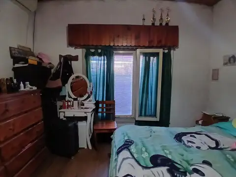 Casa 3 ambientes con 2 baños