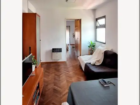 Callao 1000, Piso 09