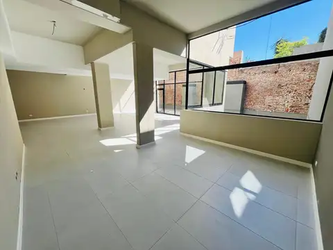 Local en Venta en Pichincha, USD 240.000