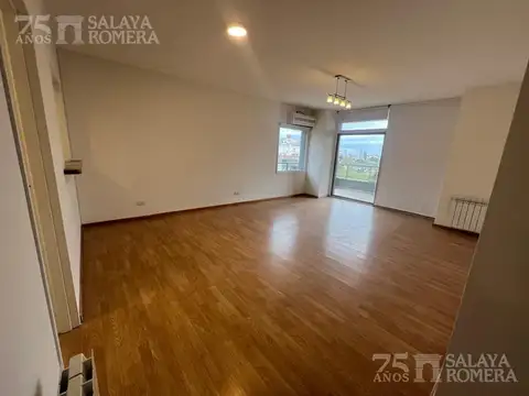 Departamento en Alquiler de 4 ambientes