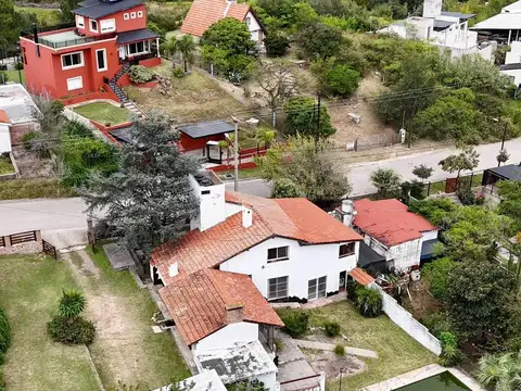 Villa del Lago, Villa Carlos Paz