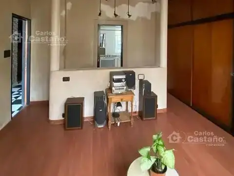 Casa 5 Amb  en  1 Planta Ideal para Mejorar Cerca de Av. Mit