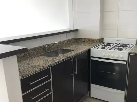 Venta Monoambiente piso alto - IDEAL ESTUDIANTES O INVERSORES - Apto Profesional