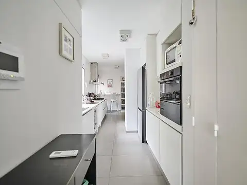 Departamento 4 ambientes con 2 baños