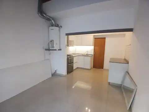Depto Tipo Casa en Alquiler de 2 dormitorios