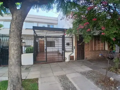 DUPLEX 3 AMBIENTES EN ALQUILER CON COCHERA