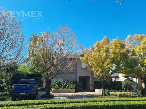 Venta Casa Villa Rosa Barrio Cerrado Buen Retiro 5 ambientes