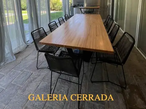 Casa 7 ambientes con 4 baños