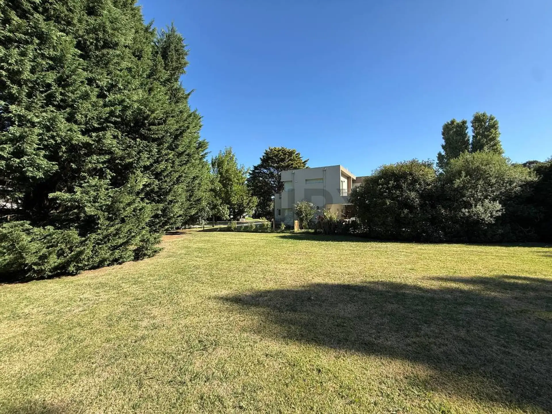 Venta de lote exclusivo en Rumencó – Barrio Los Pinos