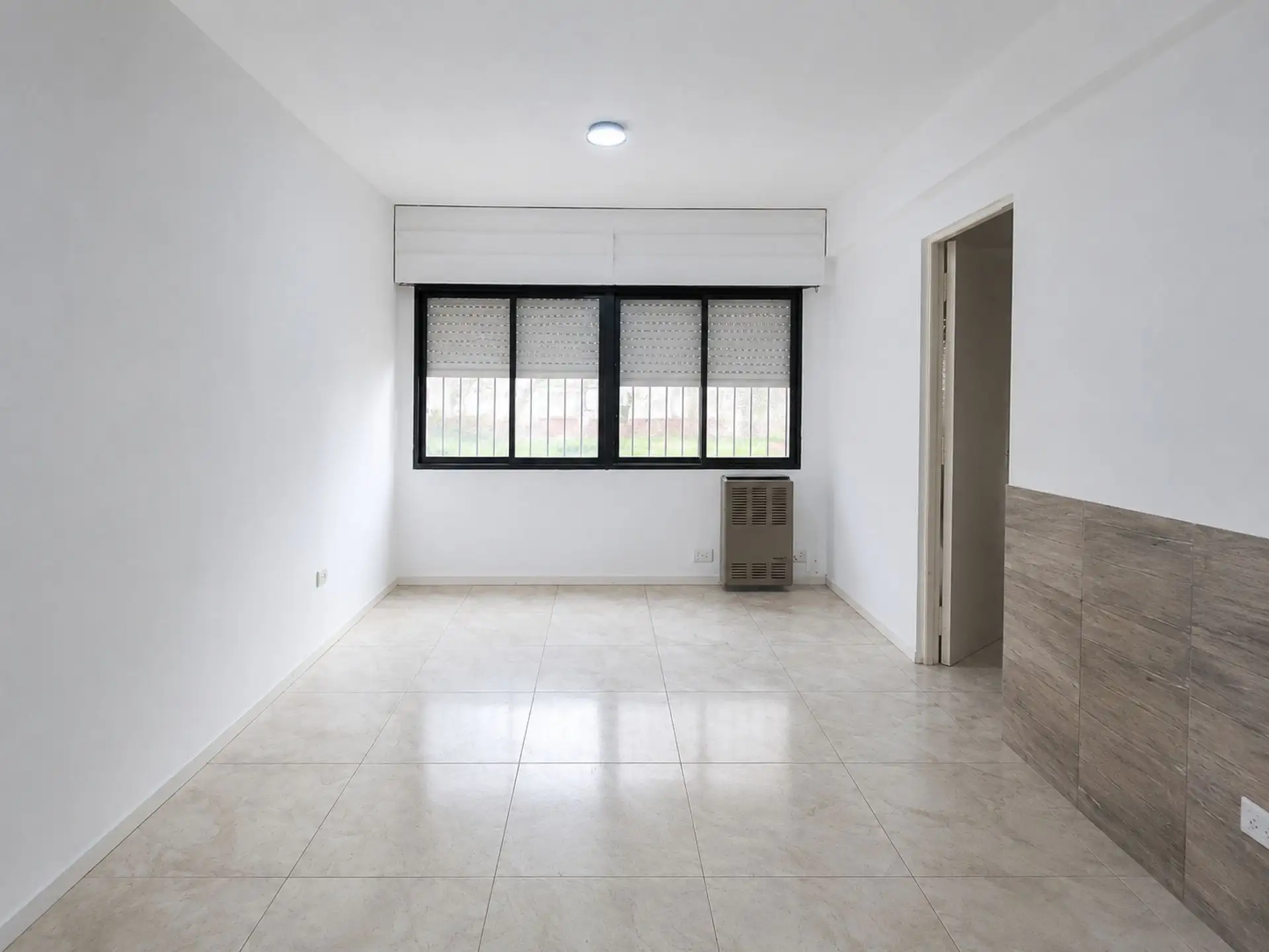 VENTA 2 Amb PB Reciclado con Cochera y Lavadero