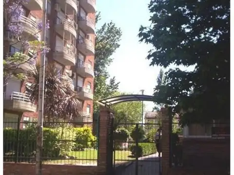 E Zeballos 3600, Piso 2