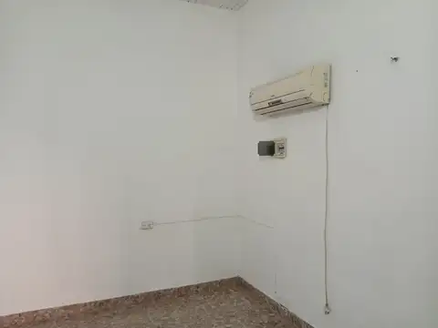 Departamento en Alquiler en Lanus Este, $ 300.000