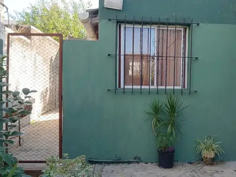 DEPARTAMENTO TIPO CASA INTERNO