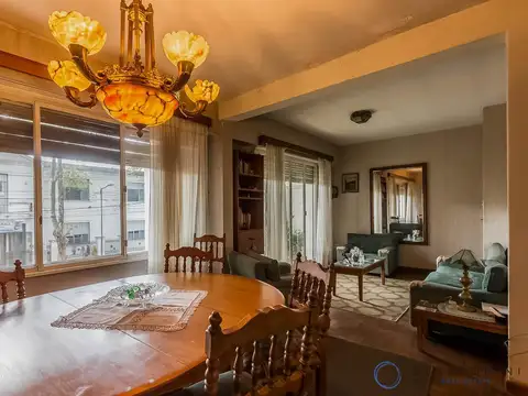 Depto Tipo Casa en Venta 40 años