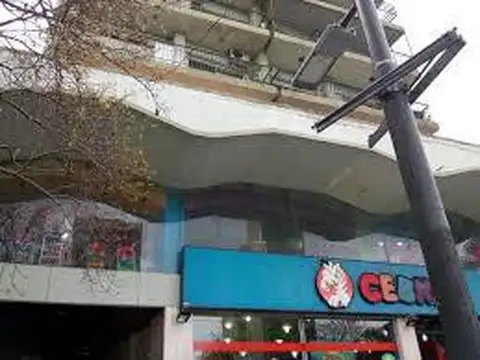 Departamento 3 ambientes reciclado a nuevo. - Barrio Vicente López