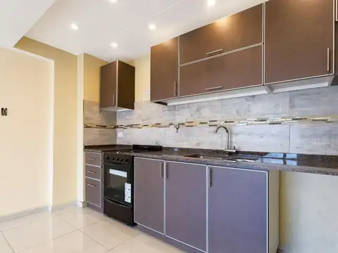 DEPARTAMENTO  2 Amb C/BCON A ESTRENAR