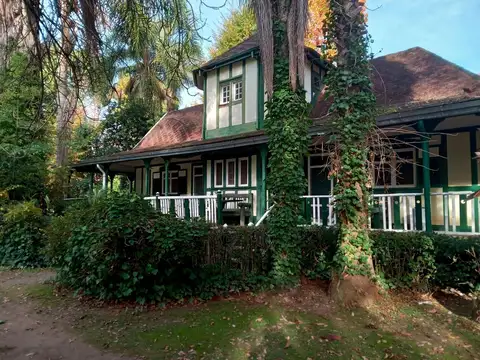 HIAWTHA Casa de estilo en 3 hectáreas sobre el  Capitán
