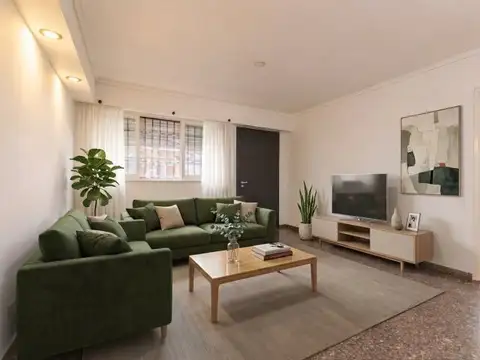 Venta. Casa 3 Amb. 2 Cocheras. Quincho. Patio. Ampliación al fondo. Don Bosco