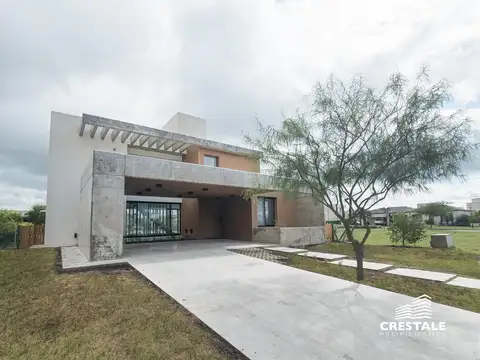 Casa en Venta 1 año