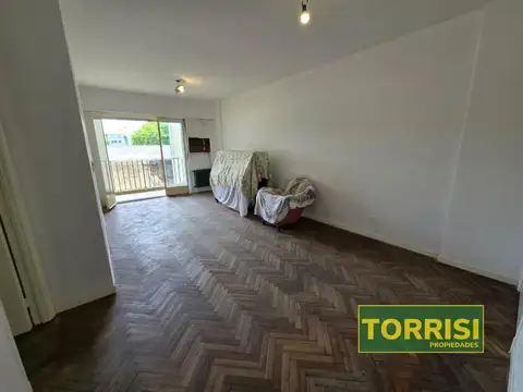 VENTA 4AMB 77M2 C/ BAL Y DEP. - AV.RIVADAVIA 4200 - ALMAGRO