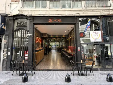 Local en San Nicolás APTO GASTRONOMIA Y OTROS RUBROS