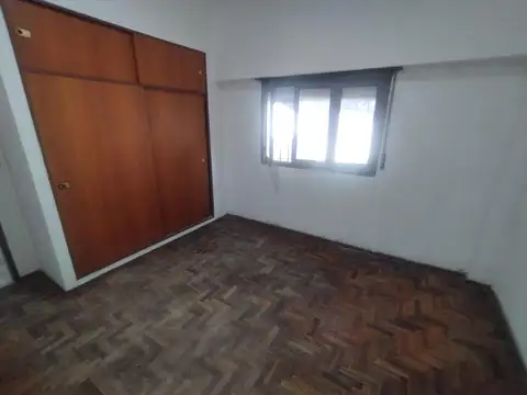 Depto Tipo Casa en Alquiler de 2 dormitorios