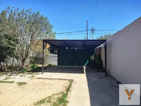 Casa en Venta - 3 Dormitorios 2 Baños - 330mts - Esteban Echeverría