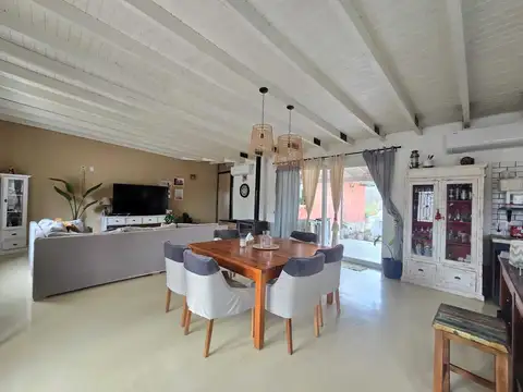 Casa Chalet  en Venta en Pavón, Exaltación de la Cruz, G.B.A. Zona Norte