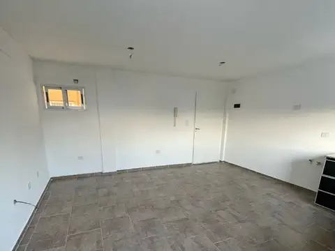 Dpto 3 ambientes - MUY LUMINOSO - BAJAS EXPENSAS - 60 M2 APTO CREDITO BANCARIO 