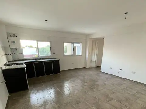 Departamento en Venta en Santos Lugares, USD 67.000