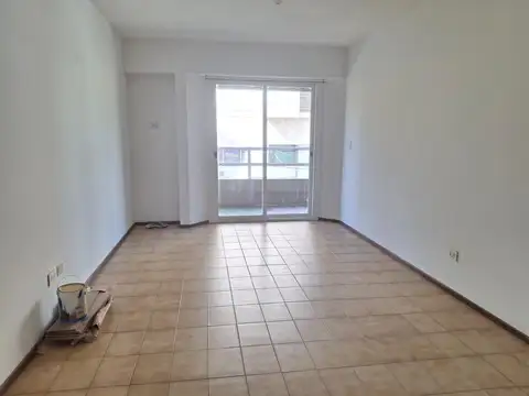 Santa Fe 600, Piso 2