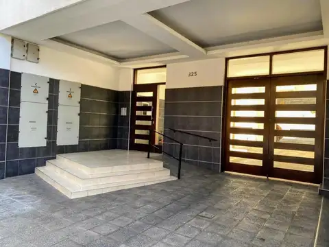 Adolfo Guemes 300, Piso 8