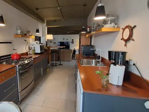 Galpon en Venta en Villa Adelina, USD 480.000