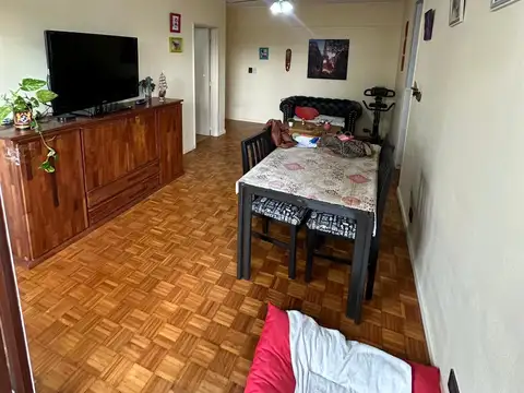 Departamento 4 ambientes con 1 baño