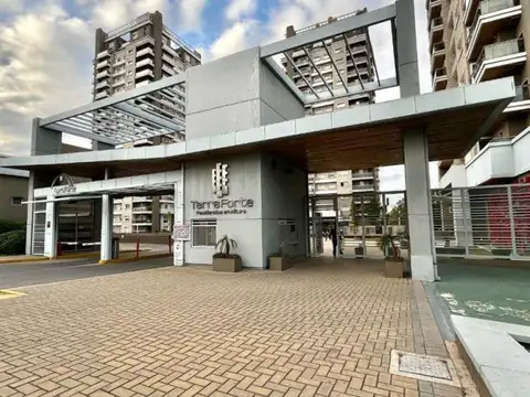 ¡ALQUILER! Cochera en TERRAFORTE - Av. Sagrada Flia.