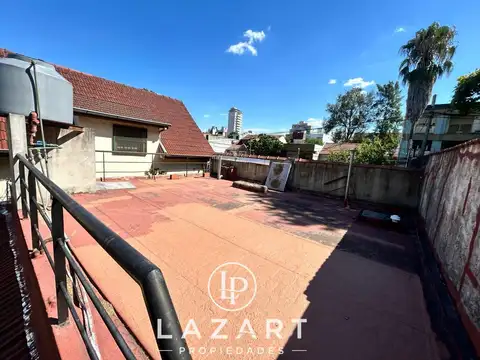 Depto Tipo Casa en Venta con 1 cocheras